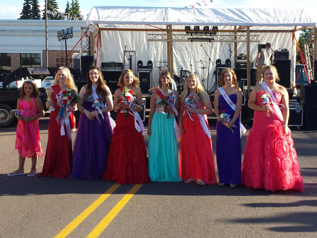 2016 Lumberjack Days Court - (L-R) Princess Eva Gerard, Queen Lauryn Schneider, Makenzie Messer , 1st Runner-Up Courtney Mayo, 2nd Runner-Up Justice Kinnunen, Kerstyn Clisch, Courtney Bianco and Kassidey Beck