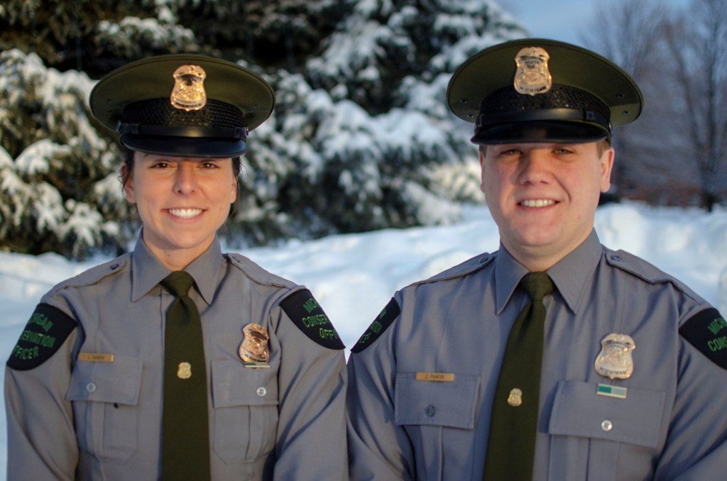 dnr-conservation-officers-rescue-snowmobilers-in-ontonagon-county