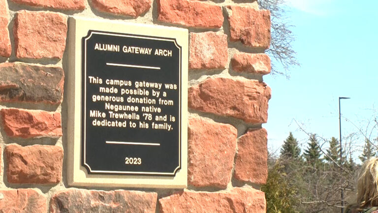 New Alumni Gateway Welcomes Students To Campus At Michigan Tech 